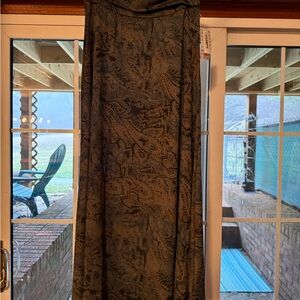 Lularoe Elegant Paisley Print Maxi Skirt NWT in Medium.